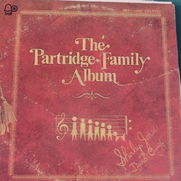 Partridge Family Vintage Red and Gold Portable Audio Album with Iconic Design - Picture 1 of 1